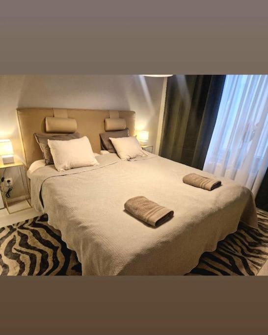 Modern Room With Bathroom, No Kitchen And Your Own Entrance Stockholm Exteriör bild